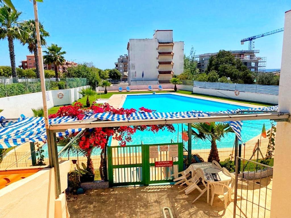 Terrace Apartment In Praia Da Rocha Portimao Luaran gambar